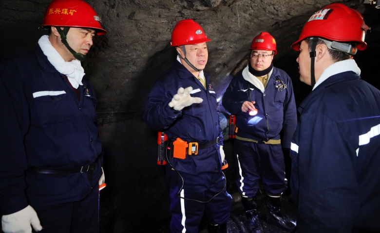 张秉德到矿建处、振兴矿调研检查工作