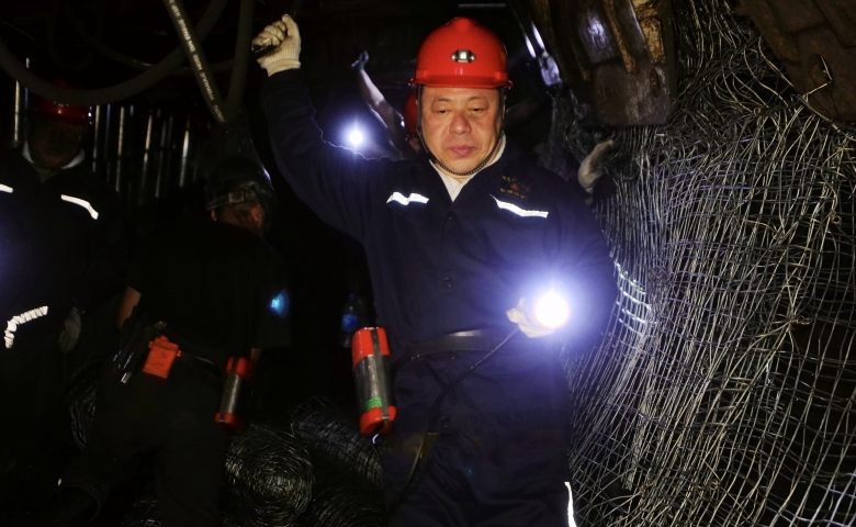 张秉德到新陆矿宣讲调研检查工作