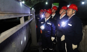 张秉德到峻德矿调研检查工作